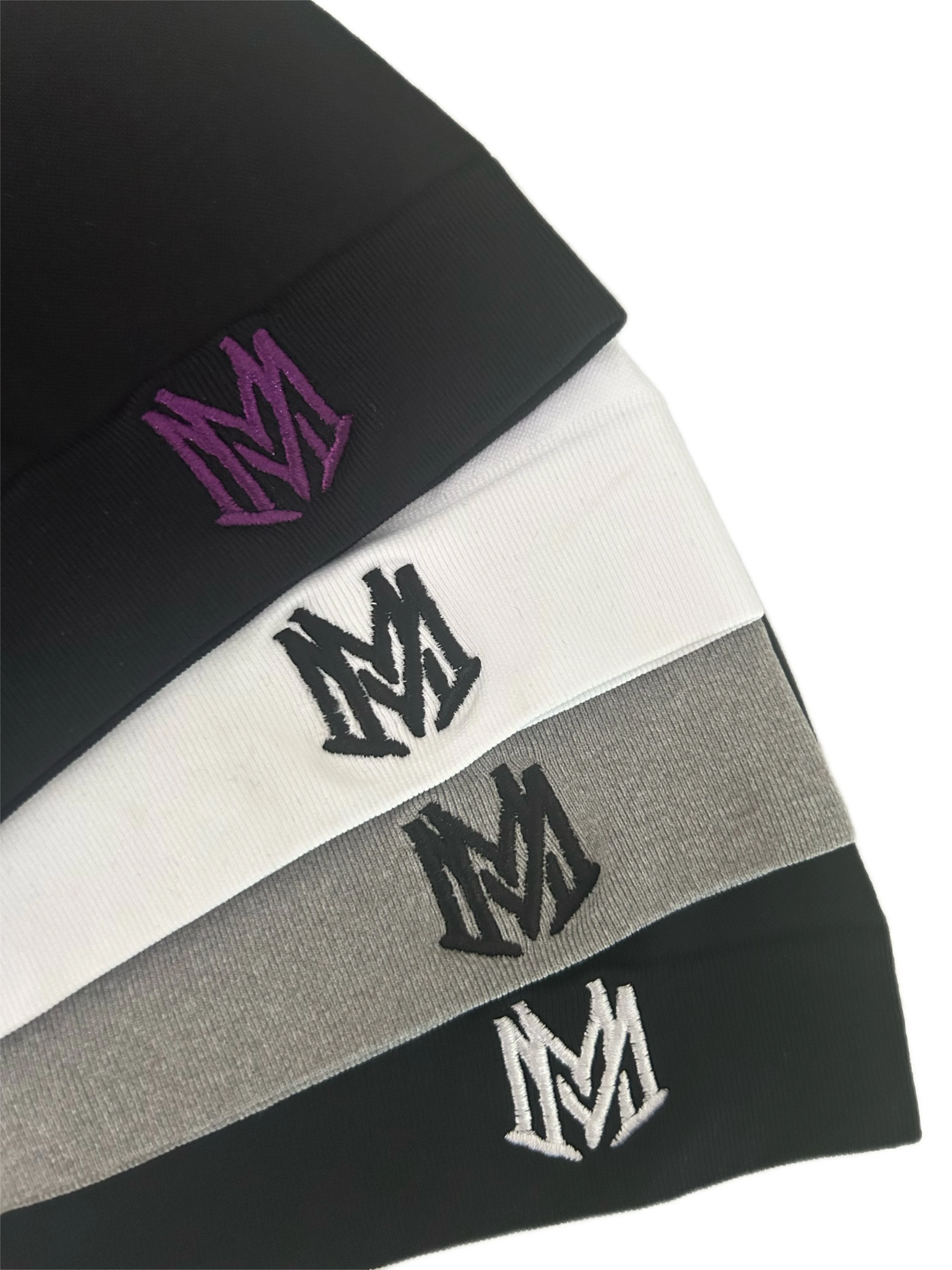 حرف M قبعة جمجمة مطرزة رقيقة تمتد قبعة صغيرة للرجال النساء أزياء الشارع الشهير الرياضة الجري ركوب الدراجات في الهواء الطلق أغطية الرأس #5