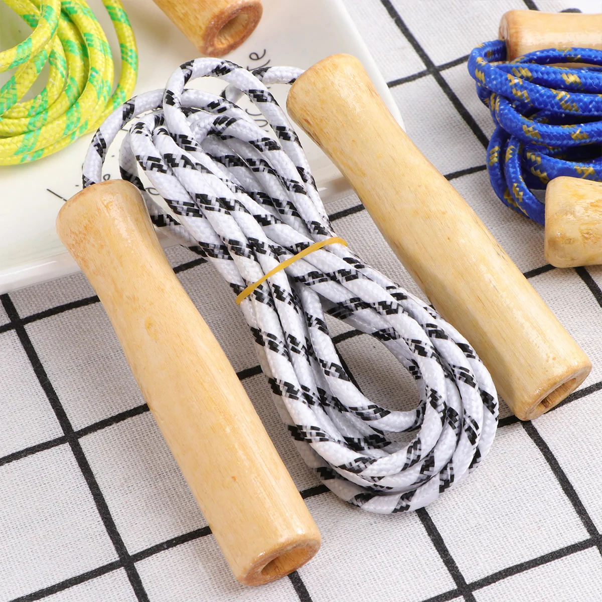 

5Pcs Jump Rope with Wooden Handle High-Density Rope for Fast Skipping Cardio Respiratory System Training Lightweight Easy Carry