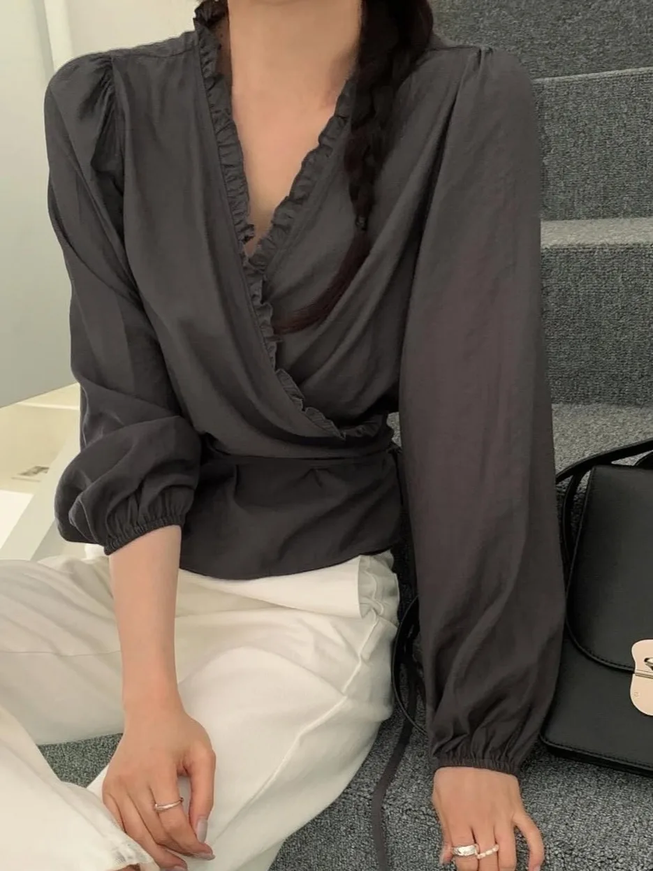 Slimming Chic Ladies Shirt Unique Beautiful French Style Lace Top Asymmetrical Hem Earlet Design Women's Premium Fashion