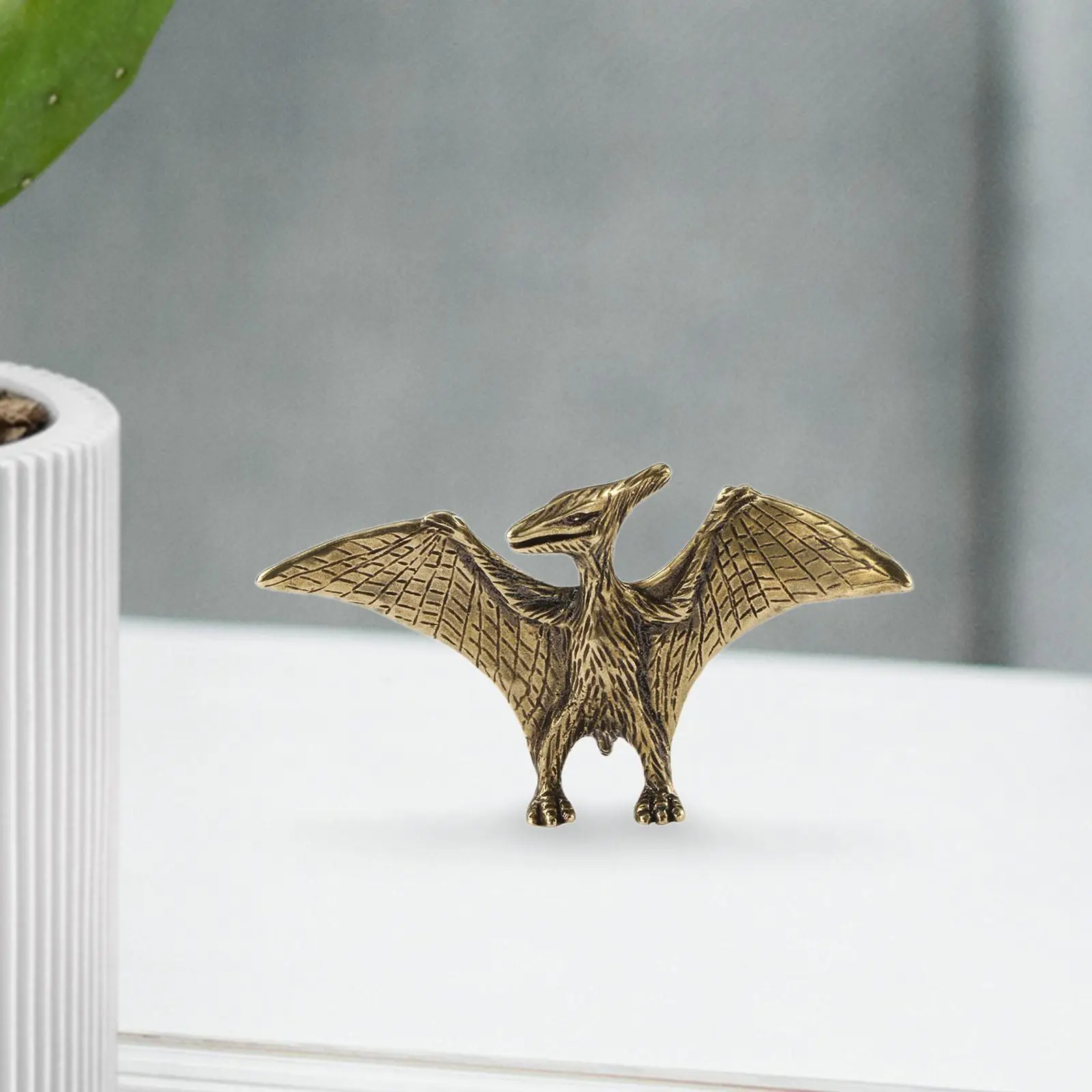 Tea Pet for Home Decor Desk Pterosaur Statue for Tea Table Office Tea Lovers