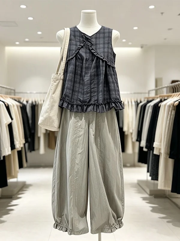 

plus Size Women's Summer New V-neck Sleeveless Plaid Tank Top Loose Pants Set Casual High Waist Long Pants Korean Style Fashi...