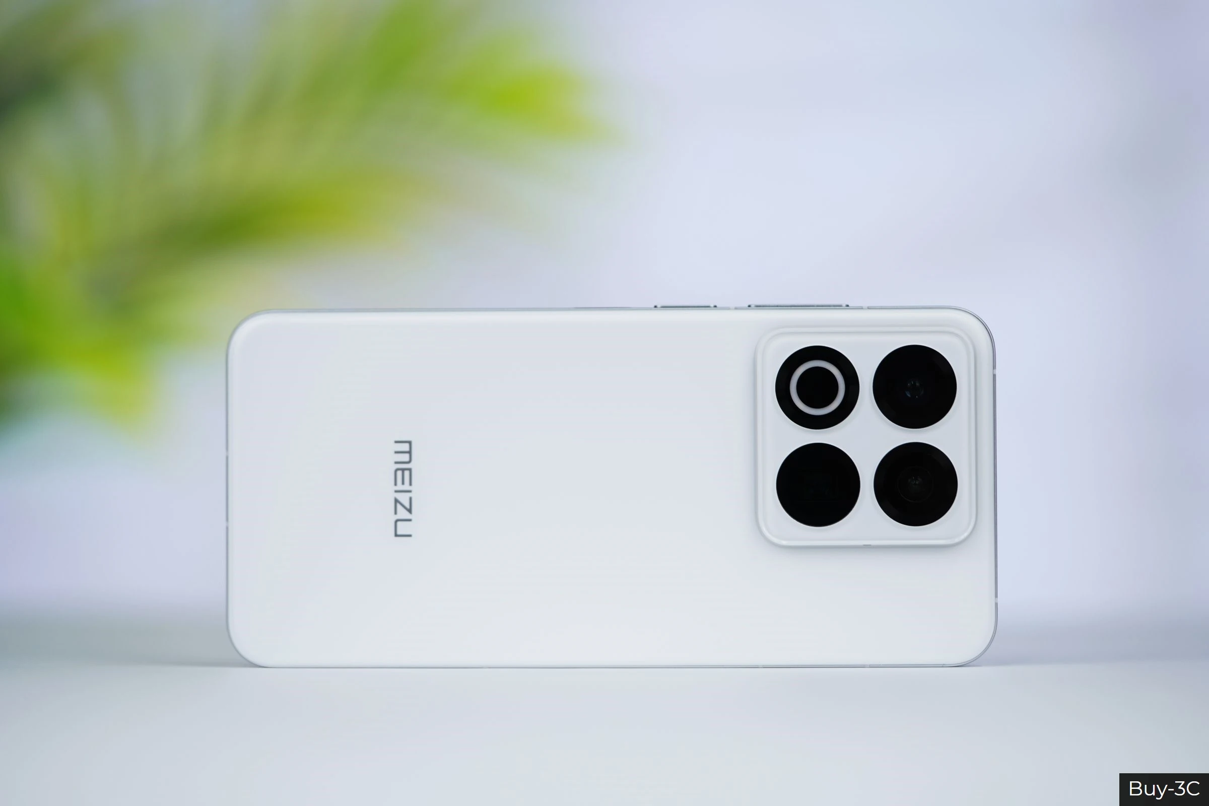 Meizu 22 Snapdragon 8s Gen 4 Dual SIM 6.3'1.5K 120Hz LTPO Play Store 50MP Triple Camera 50MP Front Camera Flyme 5G Smartphone
