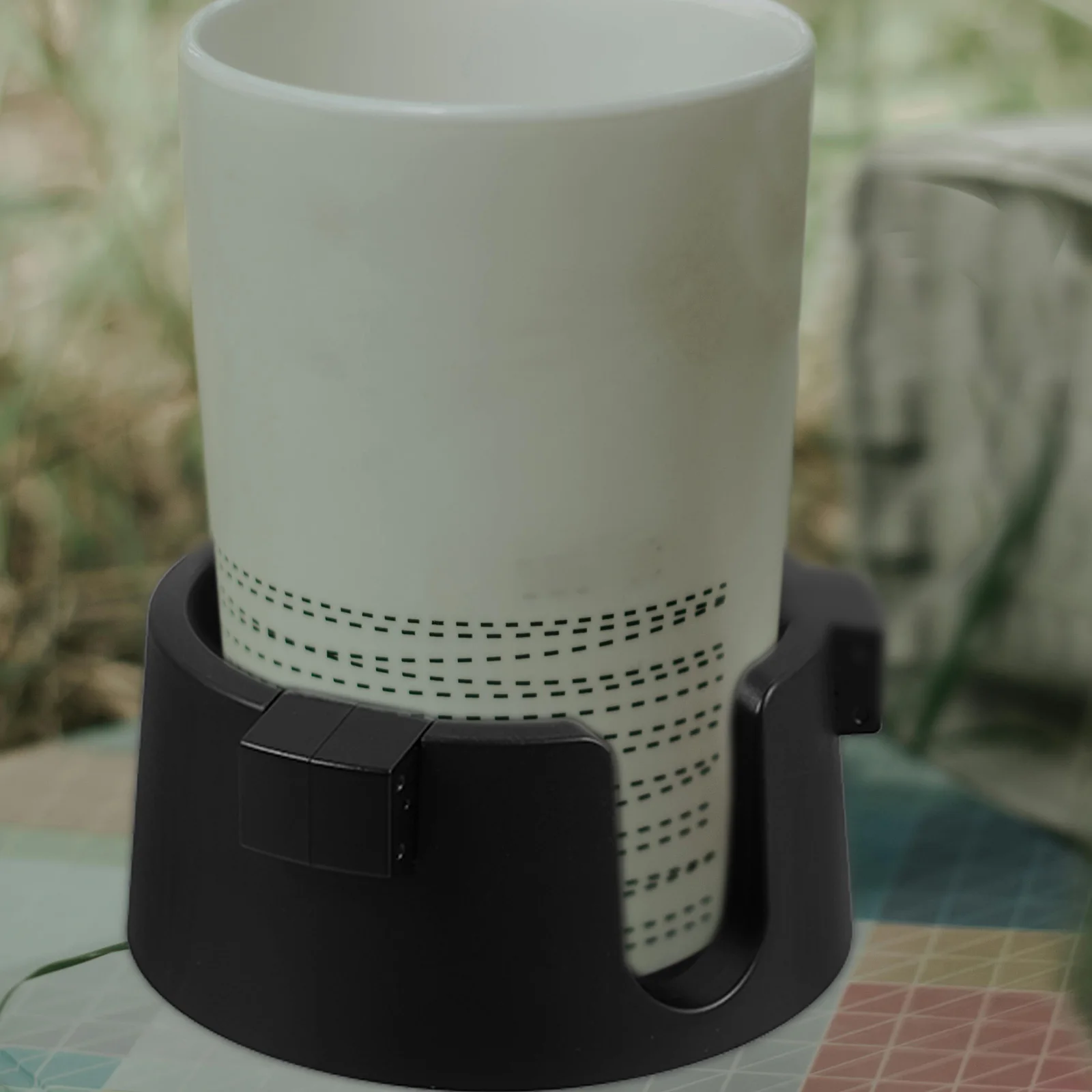 

Spill-proof Cup Holder for Desk Car Sofa Suitable for PET Bottles Mugs Coffee Cups Glass Insulation Aluminum Tea Beer Mugs