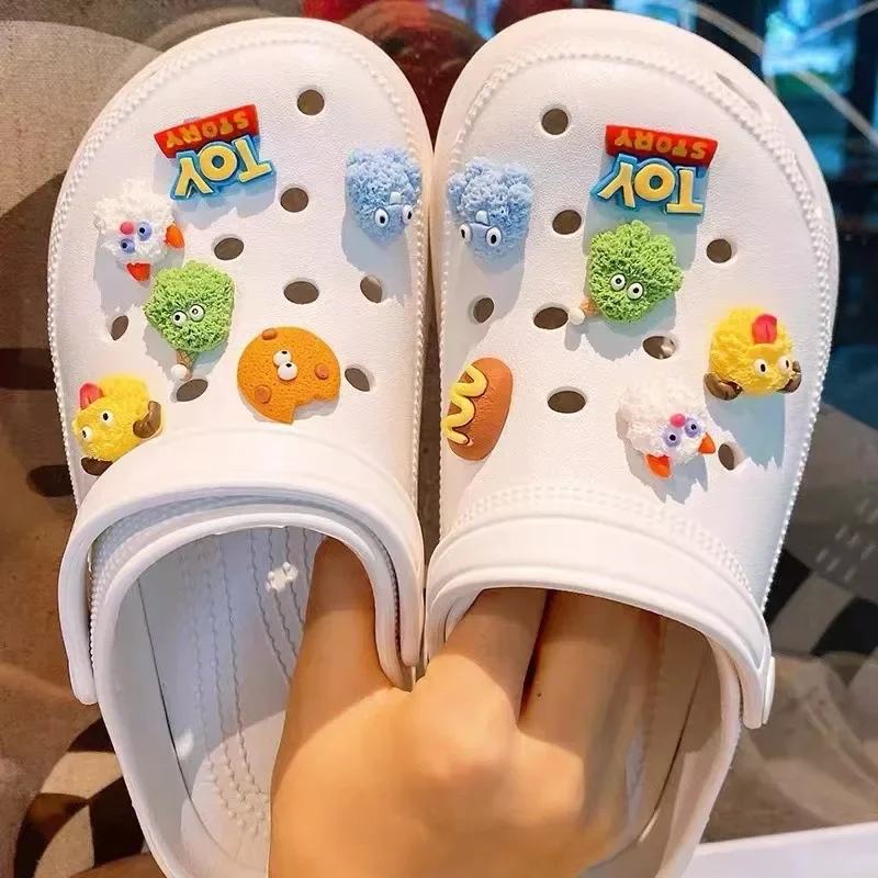 12 قطعة/المجموعة DIY اليدوية ليتل مونستر الأحذية سحر حديقة الأحذية الزينة للفتيات مصمم جودة ثقب سحر هدية #2