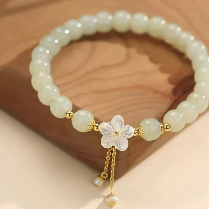 

Imitation Natural Hetian Jade Peach Blossom Tassel Bracelet for Women Fresh and Sweet Hand Jewelry Gift for Girlfriend