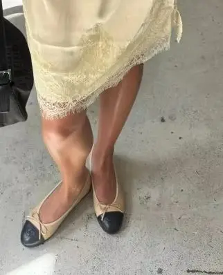 

Женская шелковая мини-юбка с кружевной отделкой Y2k, кружевная атласная короткая юбка трапециевидной формы, милые нижние юбки с высокой талией