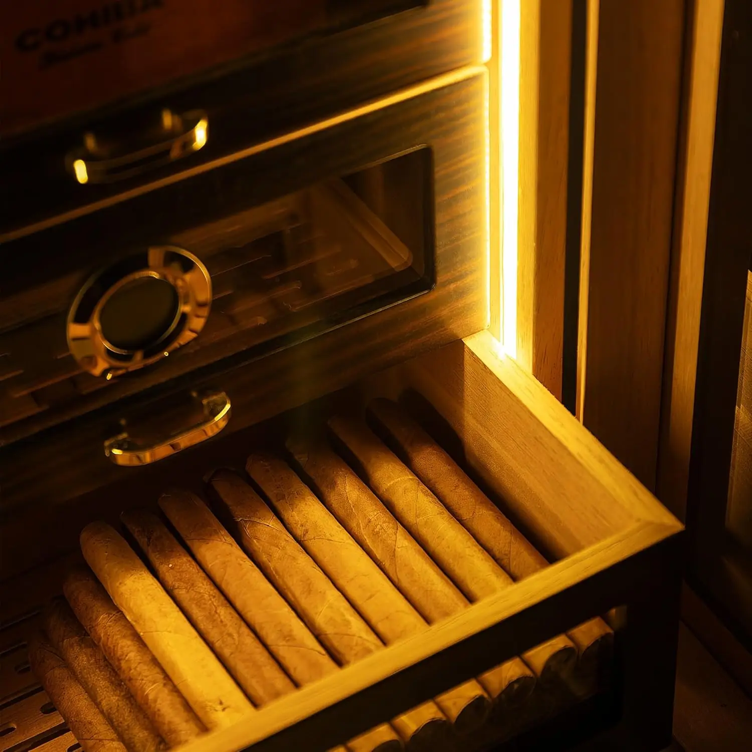 男性用デスクトップシガーヒュミドールキャビネット、LED照明付きで150本収納可能、スペイン杉製引き出しとデジタル湿度計付き