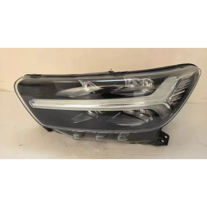

Suitable for 2018-2022 Volvo XC40 LED front headlight assembly