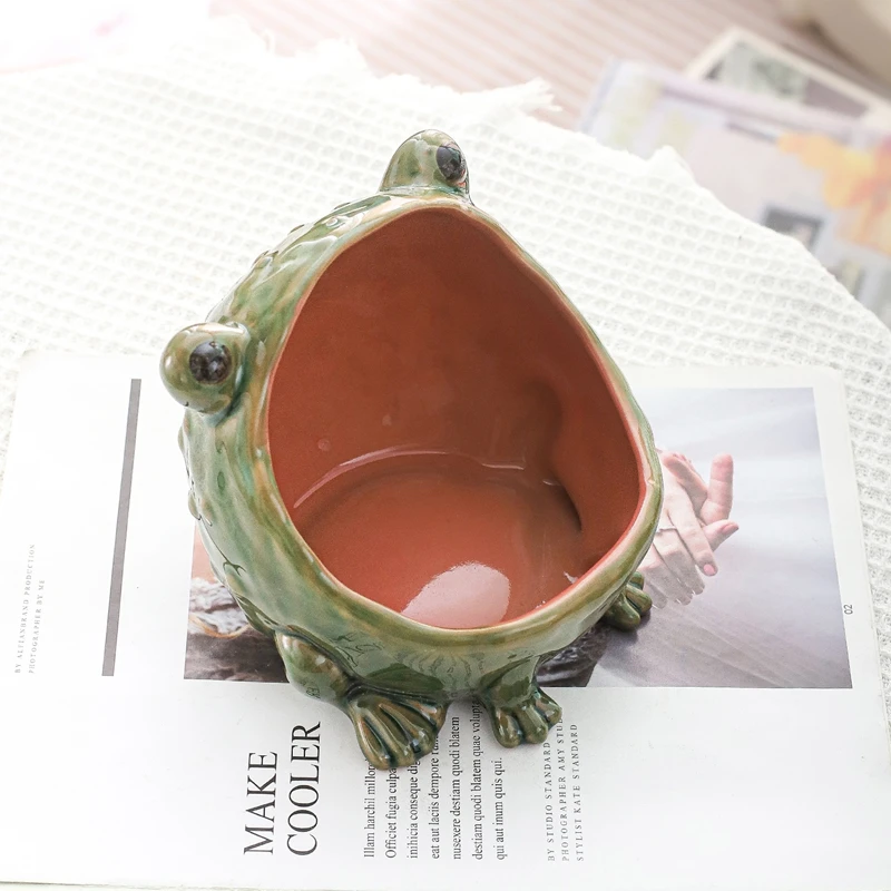 

Creative Funny Frog Toad Ashtray Ceramic Ashtray Multifunctional Decorations Home Decoration Ornaments Ashtray