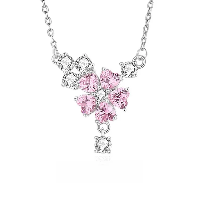 

Women's S925 Silver Diamond Clavicle Chain Peach Blossom Necklace Fresh Flowers Sweet Pendant for Valentine's Day Gift Zircon