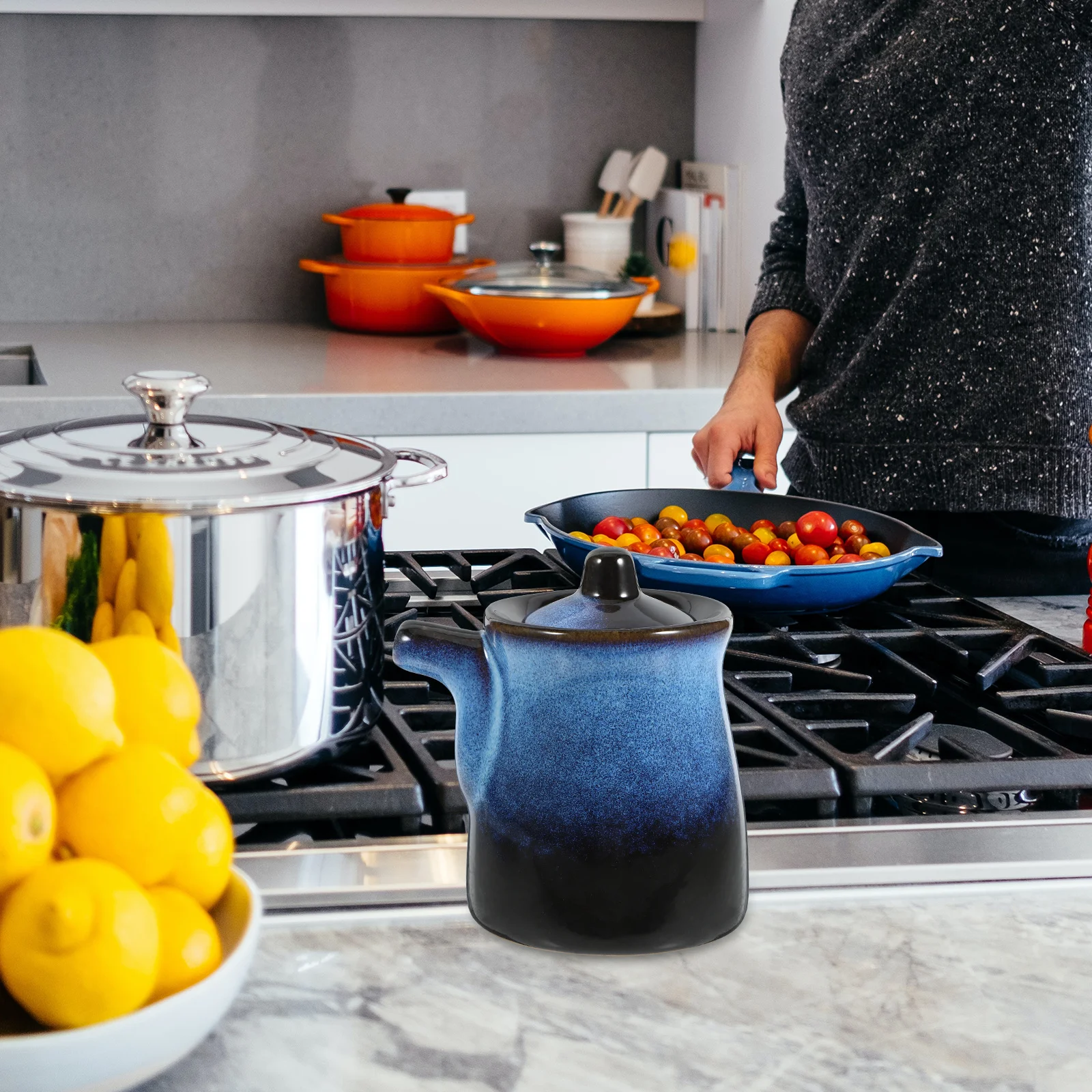 

Kitchen Vinegar Dispenser Ceramic Soy Sauce Bottle Japanese Style Oil Storage Jar for Sauces Dressings