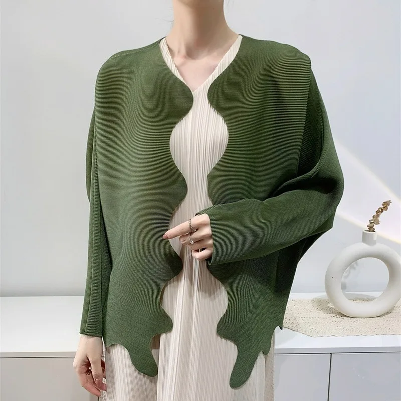 

Miyake 2024 Autumn New Toothpick Pleated Top Women's Cardigan Long Sleeved Versatile Irregular Shawl Jacket