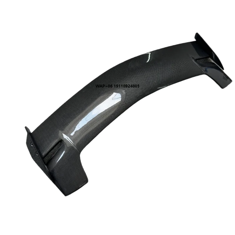 

Topcar Style Dry Carbon Fiber Roof Spoiler for URUS S Performance Rear Top Wing