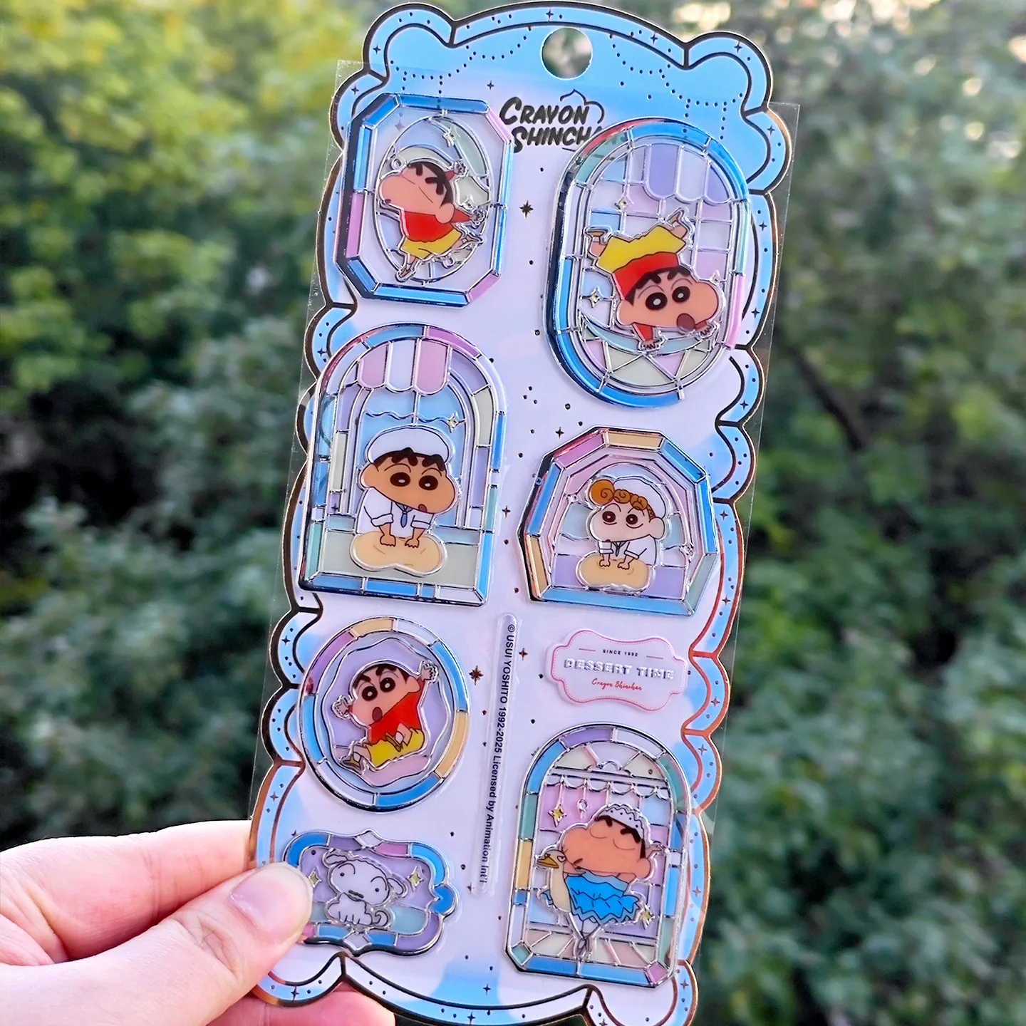 Adesivo de Cristal 3D em Relevo Crayon Shin-chan para Janela, Adesivo DIY Estético e Fofo para Scrapbooking e Decoração de Capas de Celular