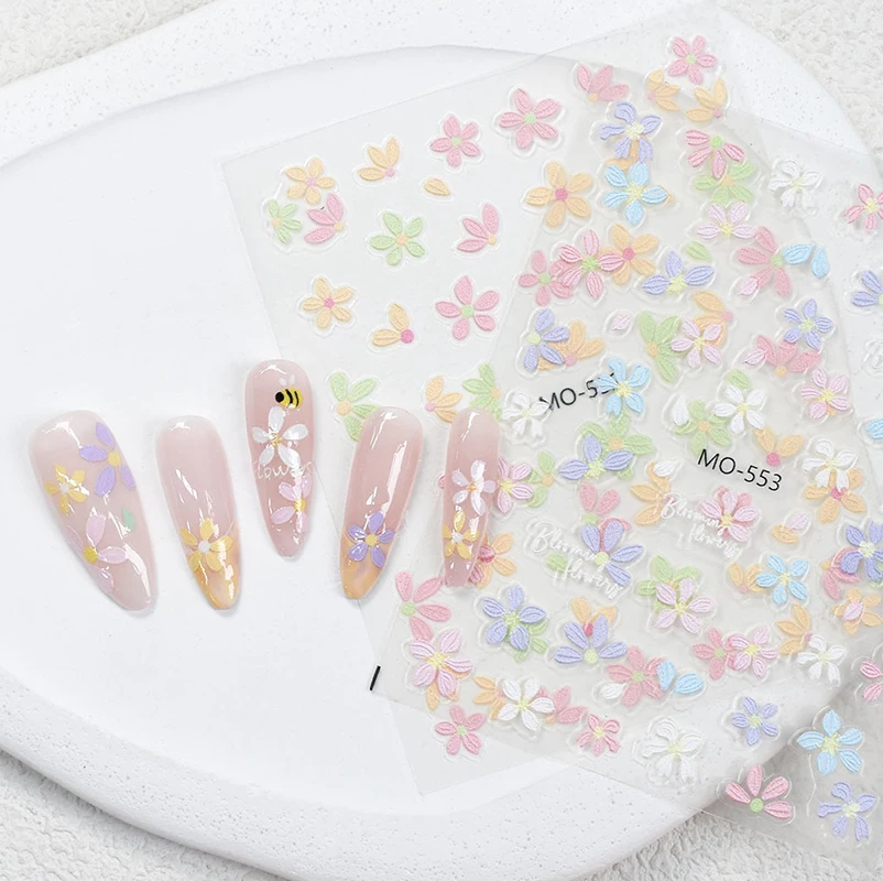 สติกเกอร์ติดเล็บลายนูน 5 มิติ สีฟ้าอมชมพู เหลือง ม่วง ลายดอกไม้แบบภาพวาดสีน้ำมัน สำหรับตกแต่งเล็บ