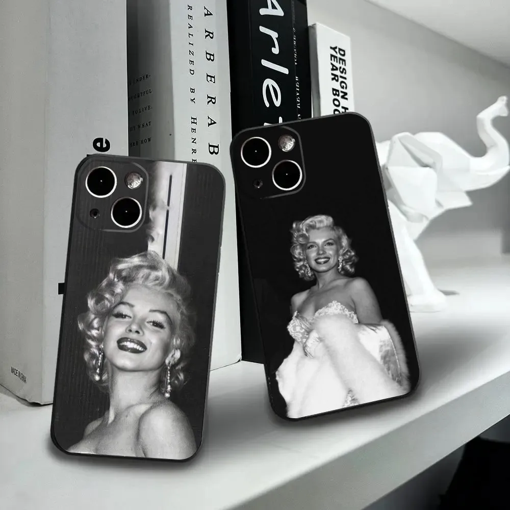 Sexy M-Marilyn Girl M-MonroeS Phone Case For iPhone16,15,14,13,12 Mini 11 Pro XR,X,XS,MAX 7,8 Plus Silicone Cover Soft Black