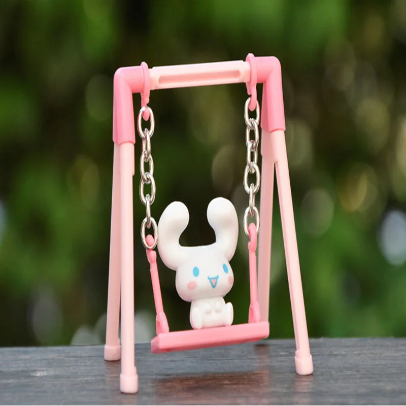 Linda Sanrio Play On A Swing Series figura muñeca Cinnamoroll Melody modelo decoración habitación de niños juguete para regalo
