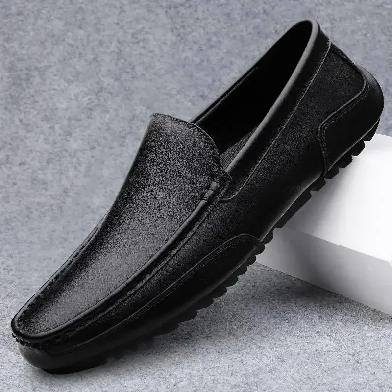 

Summer New Men's Genuine Leather Breathable Casual Leather Men's Easy Wear Shoes Soft Leather