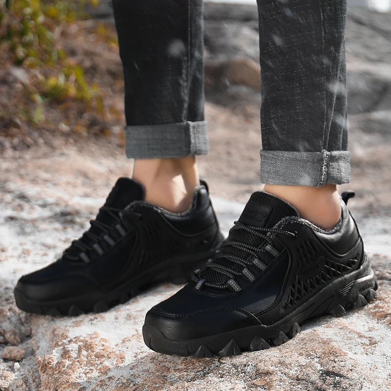 

men Leather shoes Outdoor Sneakers with fur warm winter Mens shoes High Sneakers lace up oxfords Comfortable Platform Shoes men