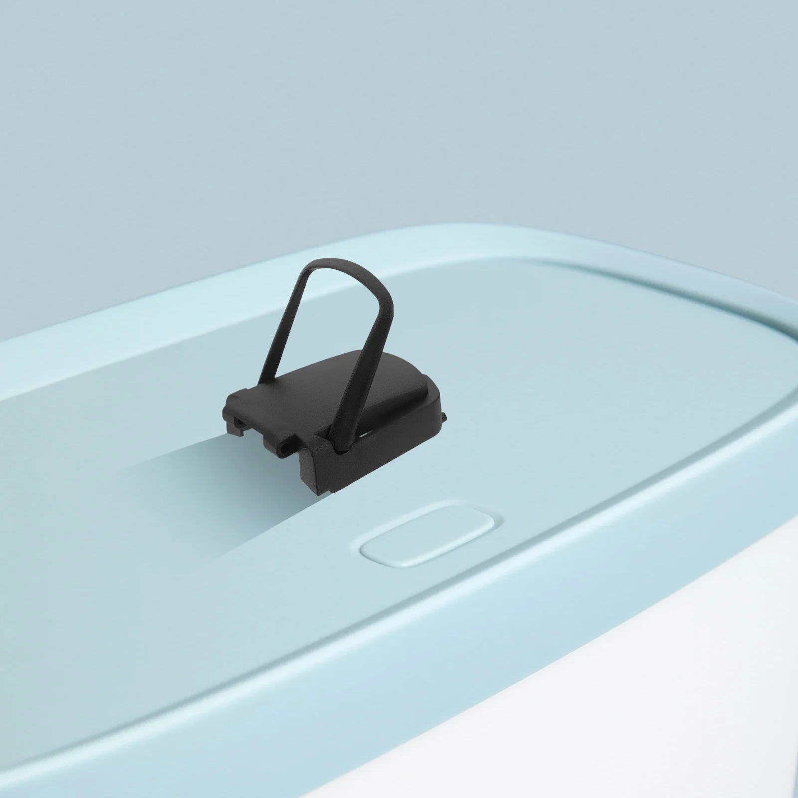 

8Pcs Flip Up Trash Bin Connecting Buckles Strong Garbage Bin Lid Buckles Convenient Attachment Outdoor Dustbin Accessories