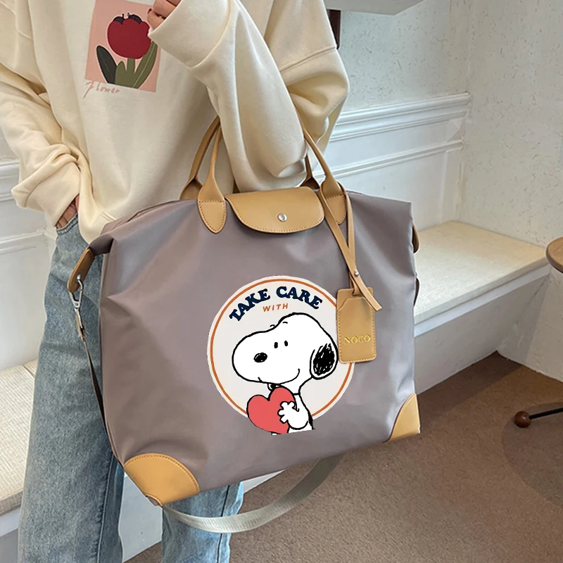 Snoopy Ladies Travel Bag Large Capacity Women\'s Handbag Waterproof Fashion Gym Bag Luggage Bag Shoulderbag Birthday Gift