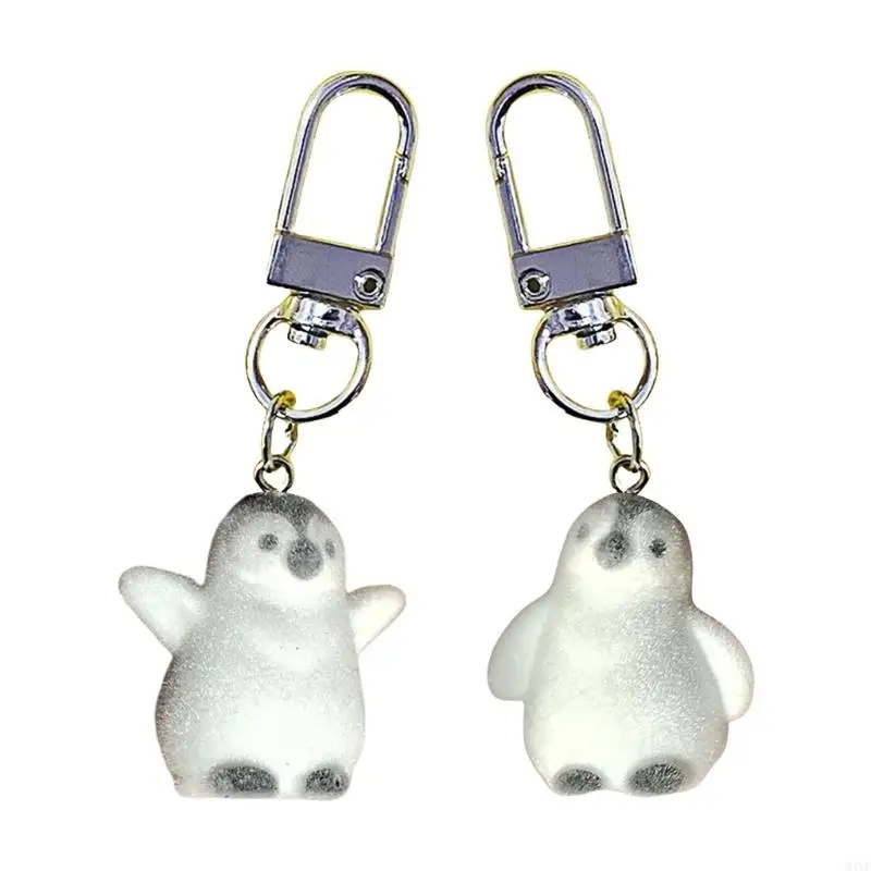 M4YF Pack of 2 Penguins Bag Accessories Fashionable Key Charm Unique Key Jewelry Resin Texture Suitable for Artistic Displays