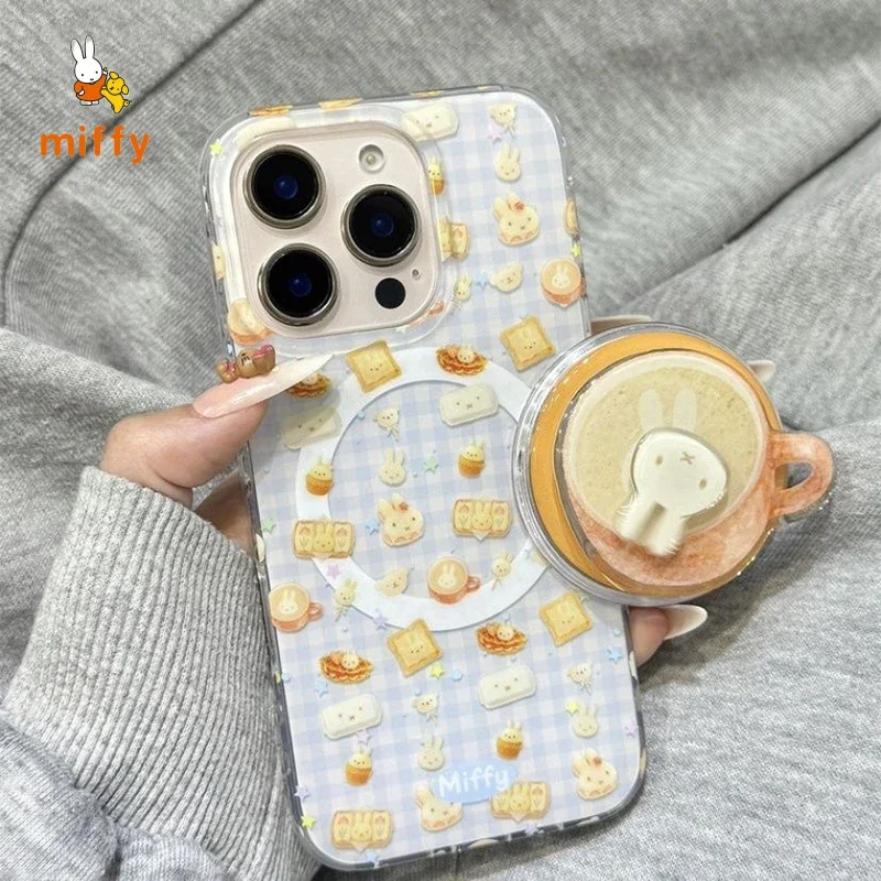 Kawaii Miffy الهاتف قذيفة مناسبة آيفون 17 16 15 14 الإبداعية القهوة المغناطيسي حامل متقلب مكافحة قطرة جراب هاتف Gifr هدية