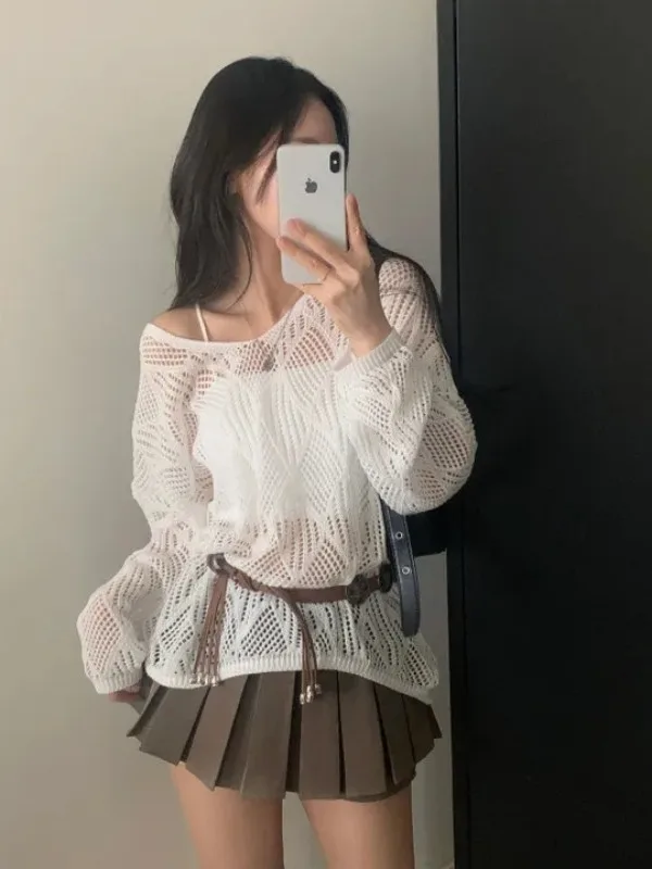 Korean Sle White Off-oulder Hollow Knitted Sunade Cover up Loose Summer Long Sve Overhead Thin Top for Women