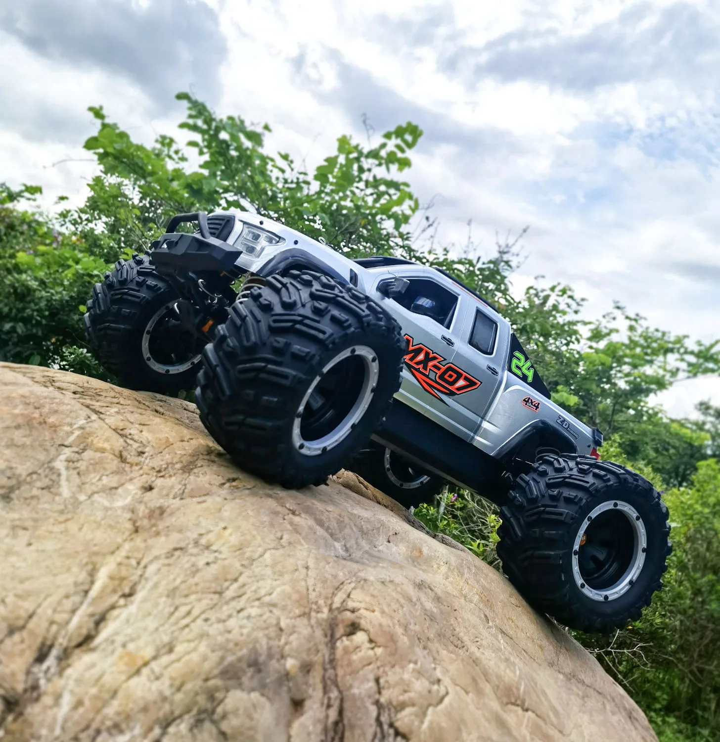

1/7 80 км/ч ZD Racing MX-07 4WD RC Monster Truck Электрический радиоуправляемый внедорожник Высокоскоростные гоночные автомобили Световая система для мальчиков