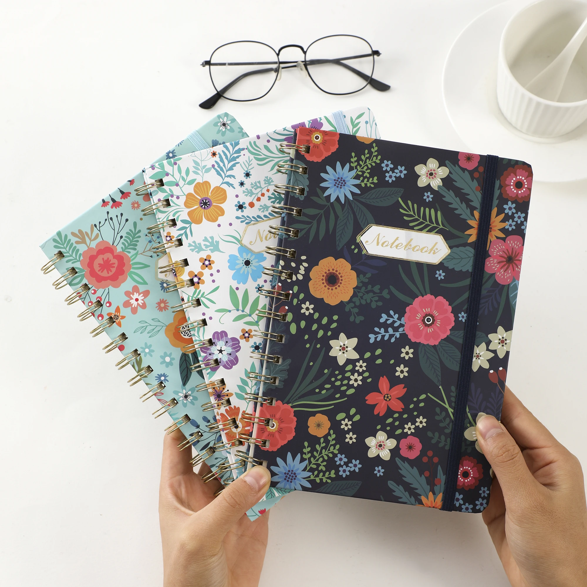 Spiral Notebook, Women\'s Diary, Hardcover Spiral Diary, 5.5 X 8.3inch, 160 Pages, Cute Flowers, Back Pockets, 100Gsm Paper for Gifts, Work, Office