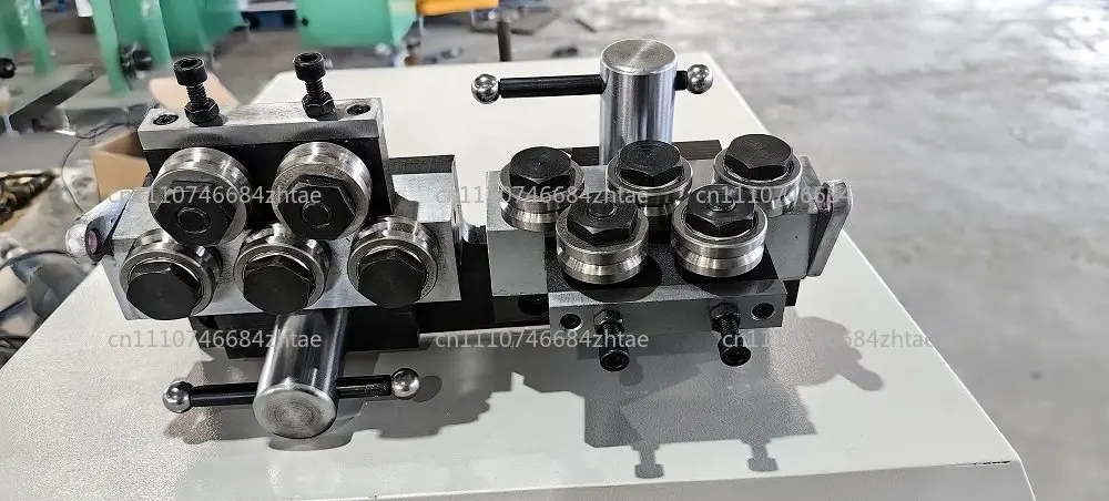Metal Wire Straightener Straightening Machine Accessories with 10pcs Straighten Wheel