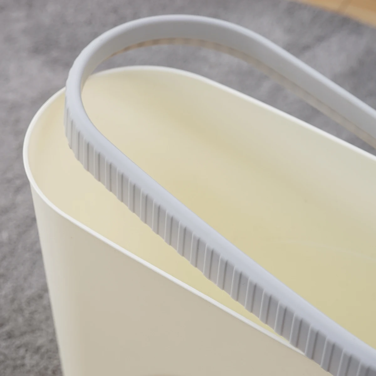 

Trash Can with Lid Trashcan Garbage for Bathroom Cover Bedroom Decorative Small Cans Basket