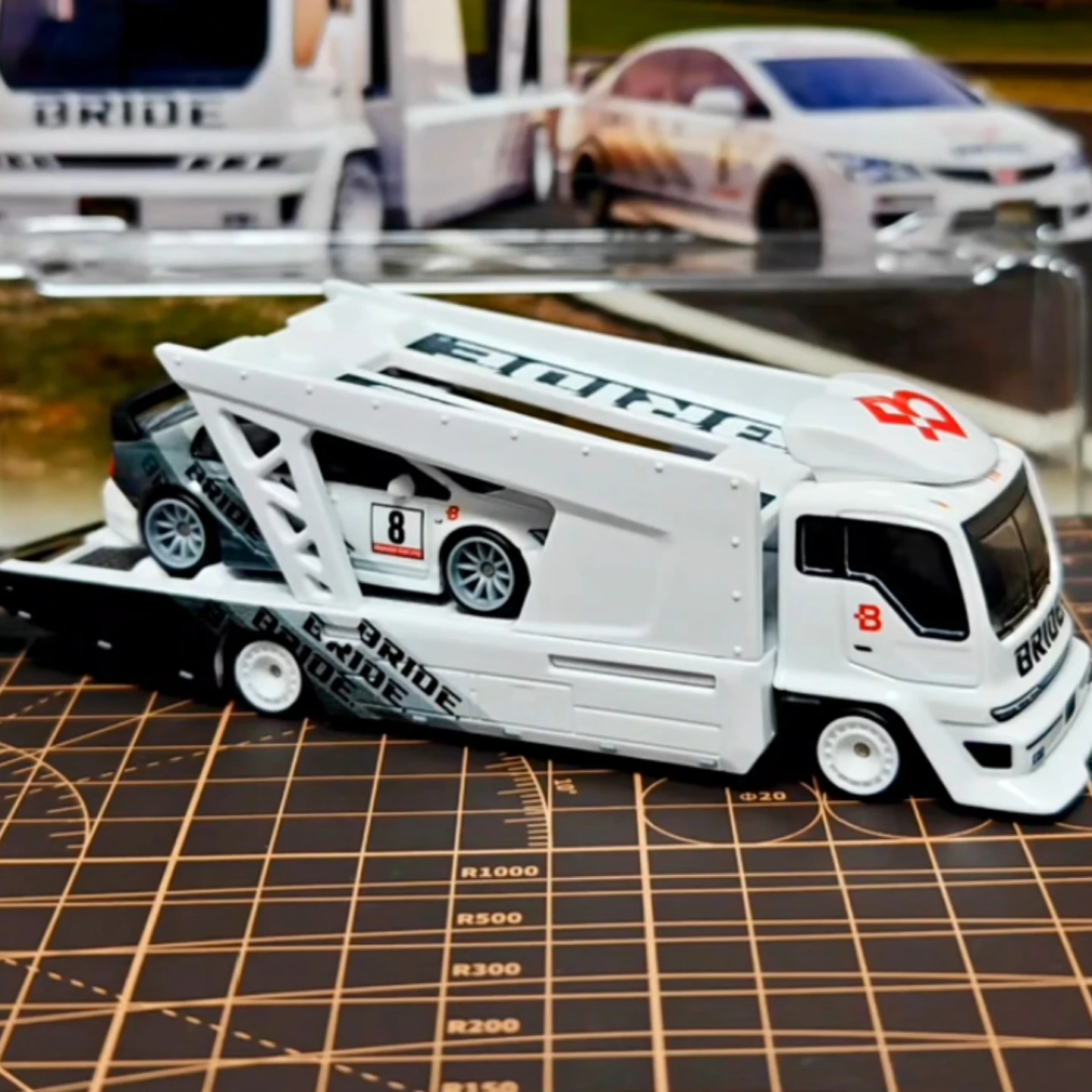 Hot Wheels Gold Label Diecast Toy Honda Civic TypeR Transporter Fleet Metal Base Rubber Tires Model Car Collectible Holiday Gift