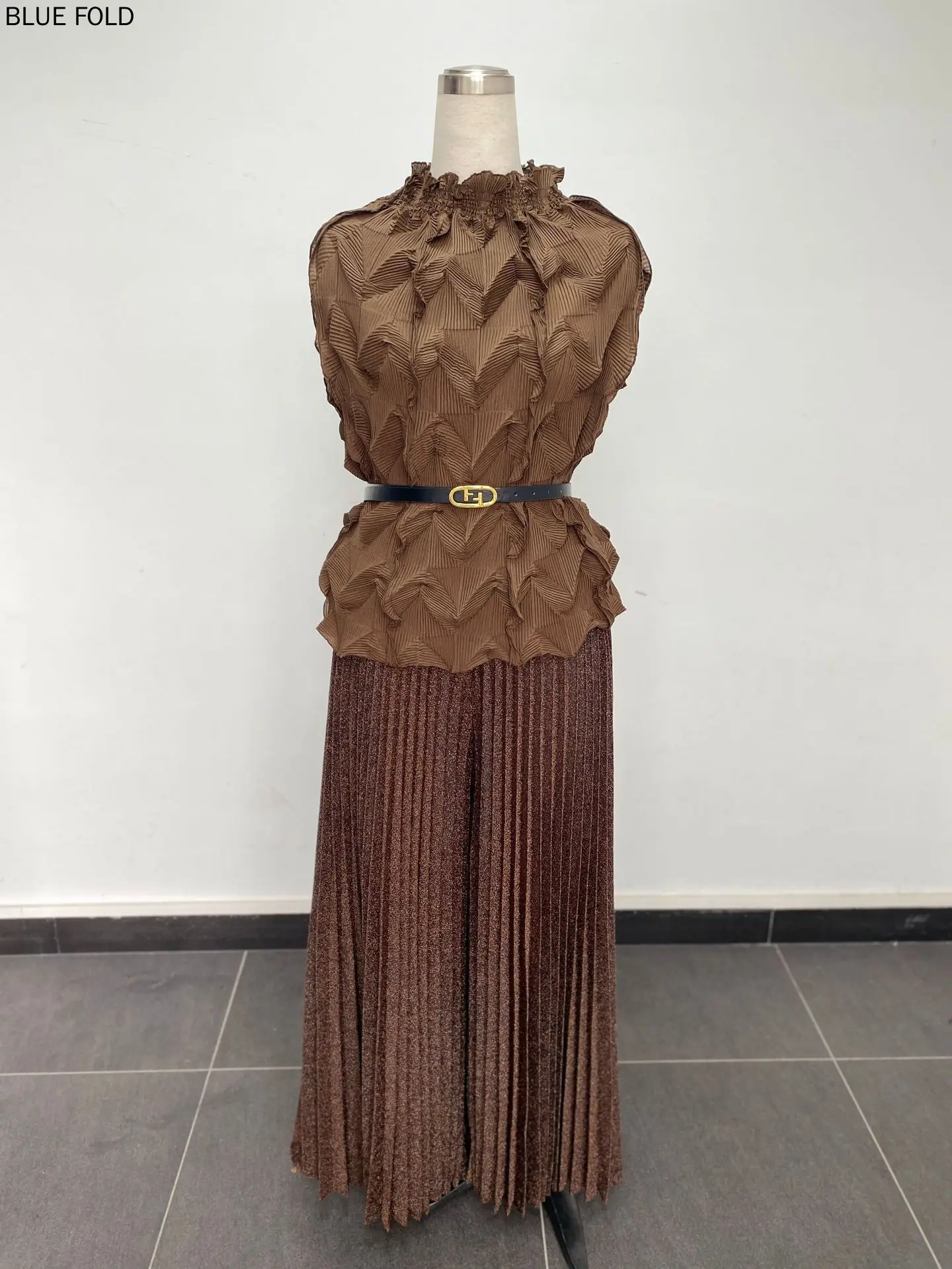 アフリカンスタイルプリーツプラスサイズ婦人服ヨーロッパとアメリカの高級ルーズスリムフィットワイドレッグパンツ2点セット