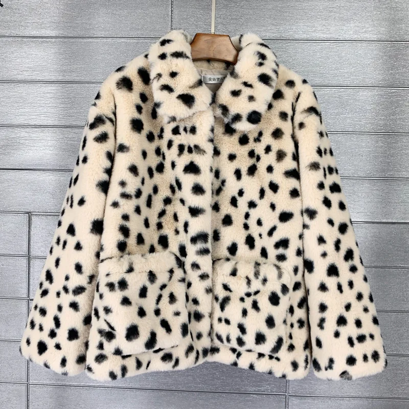 

2026 New Faion Leopard Print Fur Coat Women's Loose ort Sle Slimming Mink Jaet Long Sve Collar Regular Fit