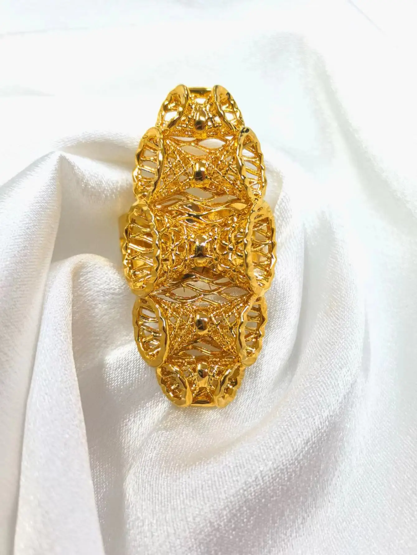 

GOOD Dubai Golden Ring Brazilian Women 24K Gold Plated Wedding Bride Arabic Ethiopian Big Nigerian Jewellery Moroccan Resizabl 1