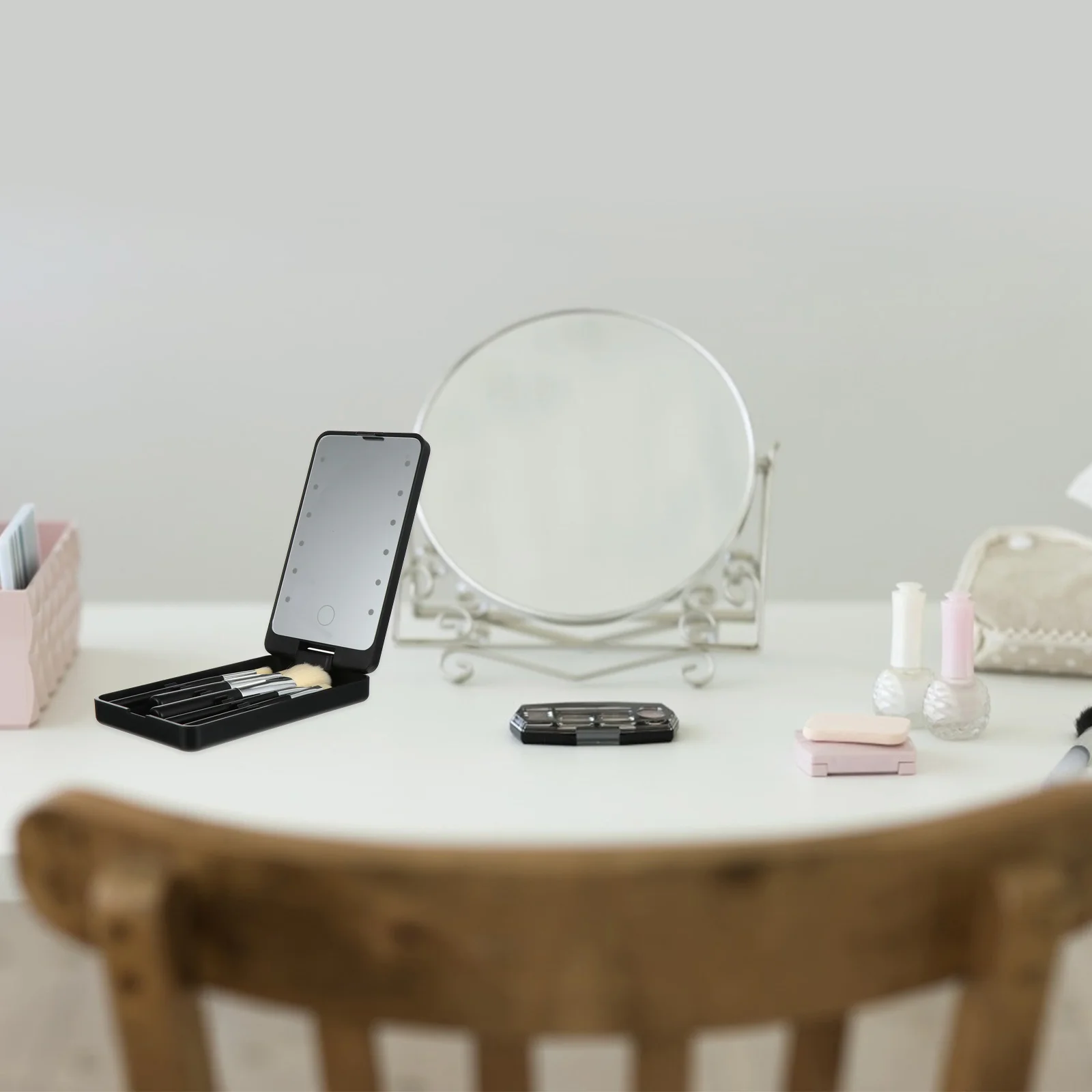 

5Pcs Makeup Mirror Set Folding LED Light Rotatable Portable Travel Compact Vanity Mirror with Storage Makeup Tool