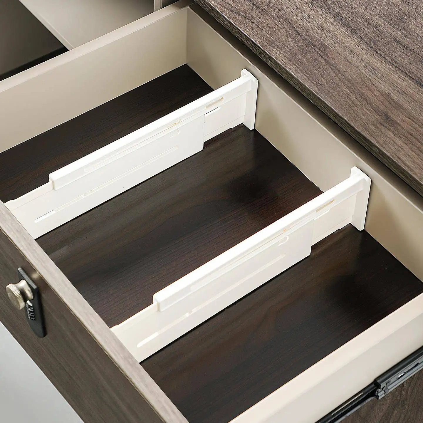 Kitchen Cabinet Der…