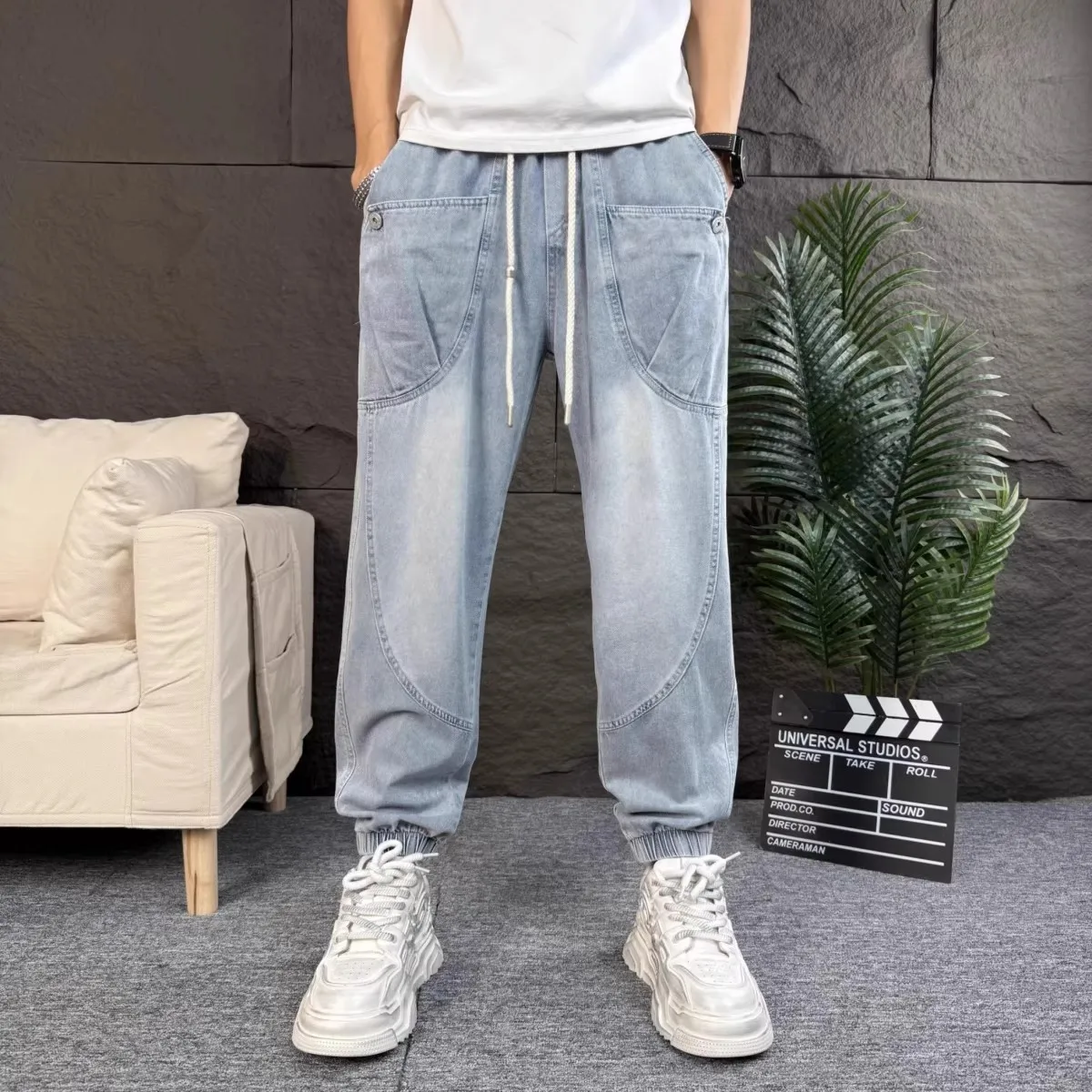 Loose Fit Men's Den…