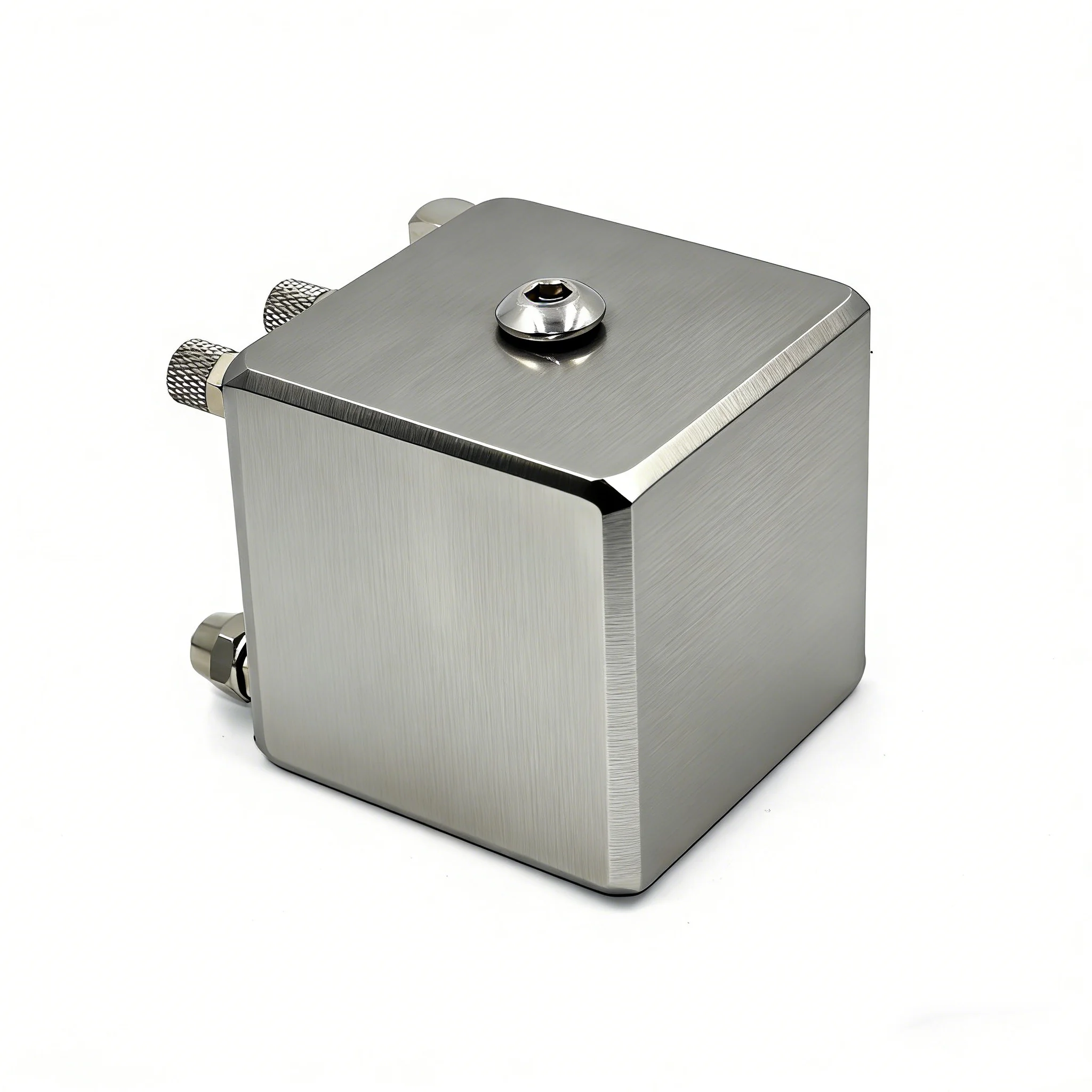 

Металлический гидравлический имитационный топливный бак для радиоуправляемых моделей грузовиков Tamiya 1/12 1/14, SCANIA 770S, VOLVO 750, Benz ACTROS, MAN, а также экскаваторов LESU. Запчасть для автомобиля.