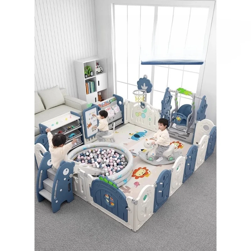 Fence safety crawling mat