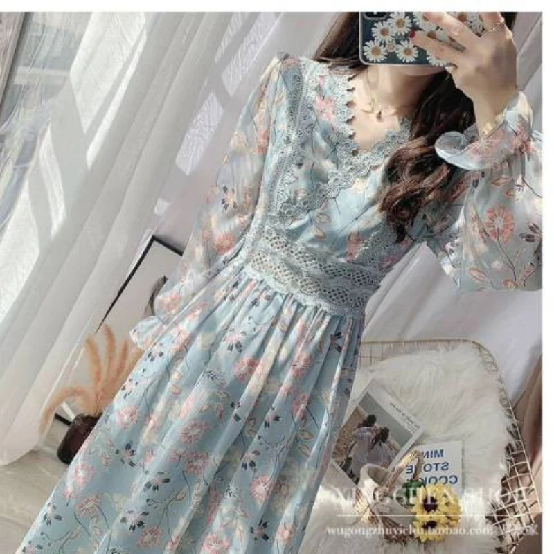 Autumn Fashion New Long Sleeved Lace Printed Chiffon Dress V-neck Waistband Patchwork Ruffles Shirring Slim Elegant Long Dresses