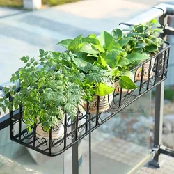 Portafiori sospeso per balcone, portavasi da parete con ringhiera in ferro, mensola sospesa per guardrail, portavasi per piante da finestra, decorazioni per il giardino di casa