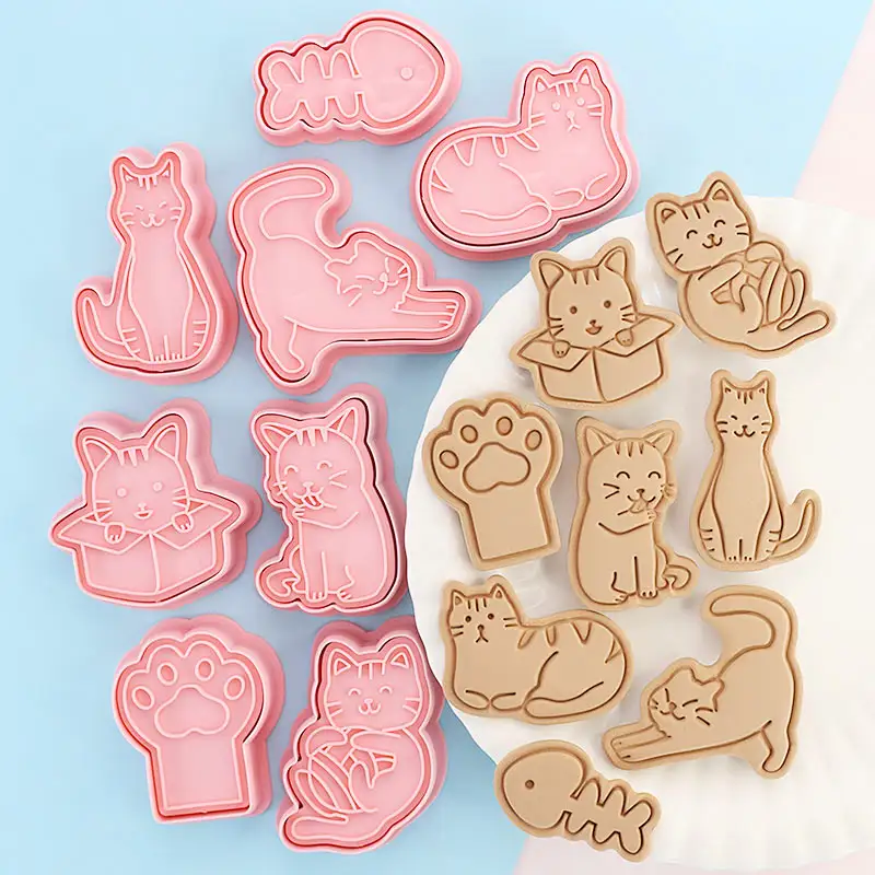 8Pcs/set Cat Cookie Cutters Plastic 3D Cartoon Pressable Biscuit Mold Cookie Stamp Kitchen Baking Pastry Bakeware Tool - Image 4
