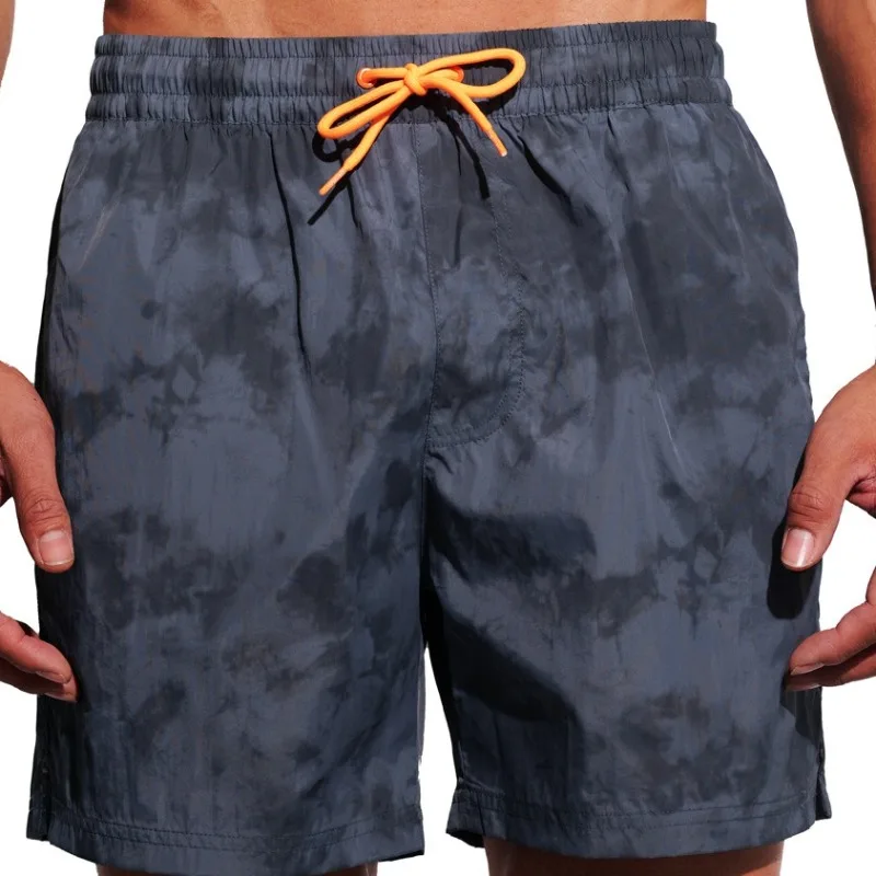 

Fashion cross-border 2026 new product loose and quick-drying men's launching beach swimming trunks B4684