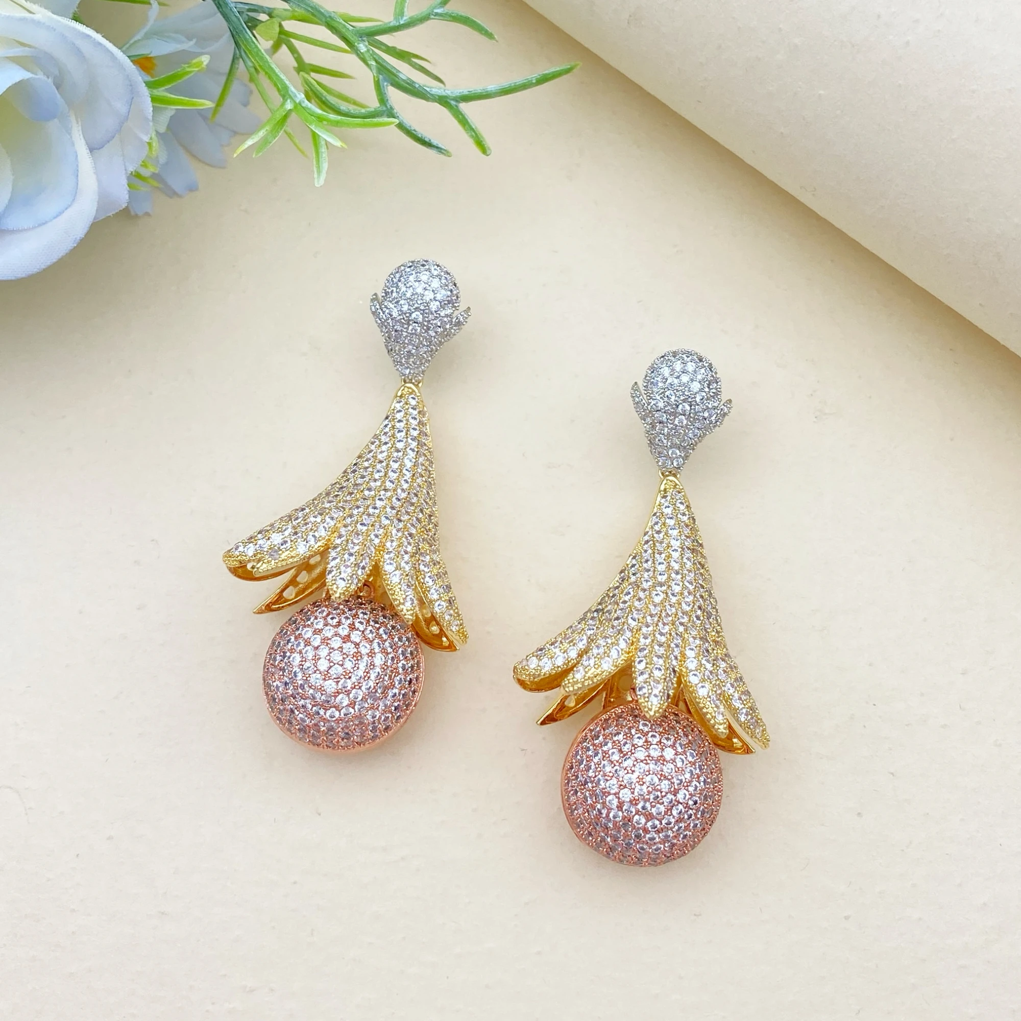 Flora 2-Piece Set Luxury Women's Jewelry Plated Copper Bell Pendants with Micro-Inlaid Zircons for Daily Parties