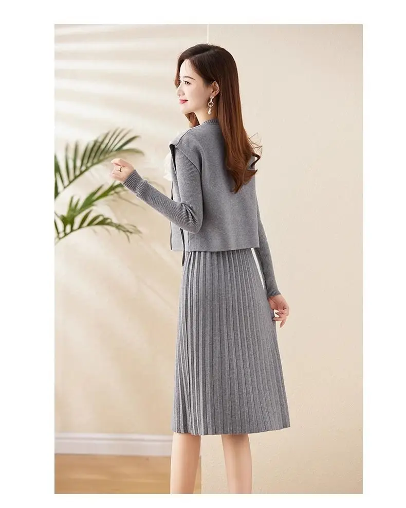 Women\'s Autumn and Winter Two-piece Knitted Dress New Mid to Long Style Slim Fit and Fashion Temperament Set Casual Dresses