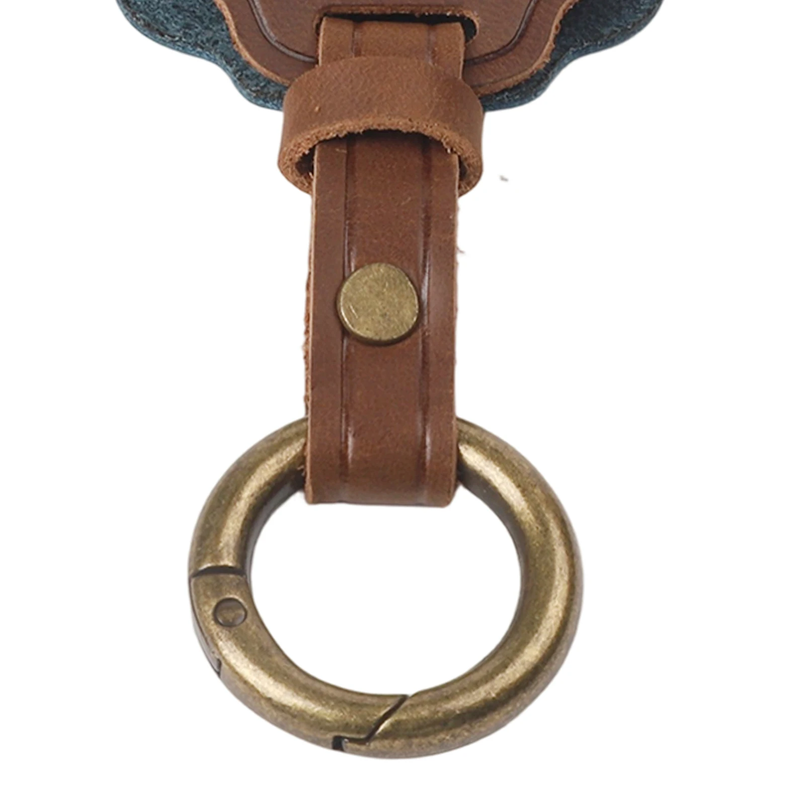 

Custom Fit Leather Key Cover for Toyota Suited for 4RUNNER Highlander For Camry For RAV4 For CHR Protect Your Keys Elegantly