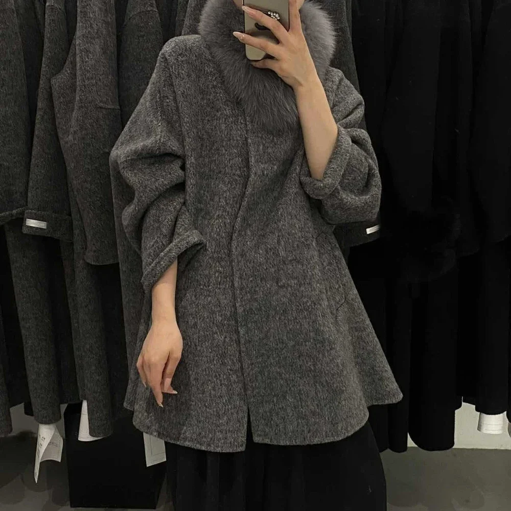 Wool Blend Jacket Women's Oversized Fur Collar Relaxed Fit Heavyweight Coat Premium Warm Cold Weather Style Cozy for Office Wear