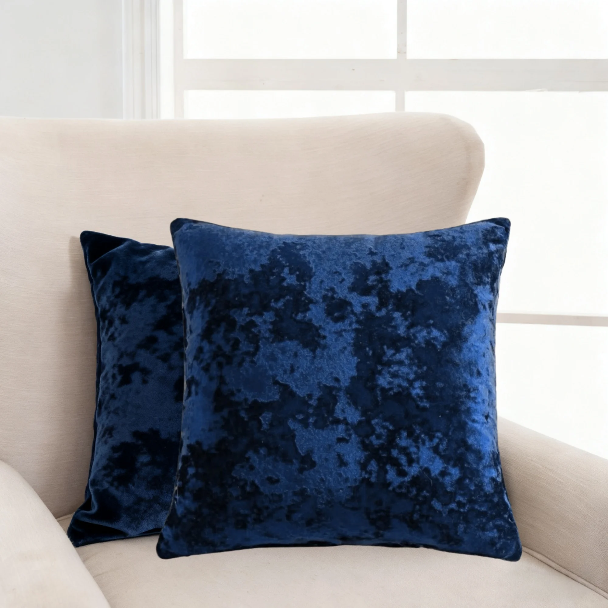 

2Pcs Luxury Velvet Pillowcase,High Grade Sofa Bed Head Pillowcase,Hidden Zipper,Easy Install,Home Decoration,Without Pillow Core